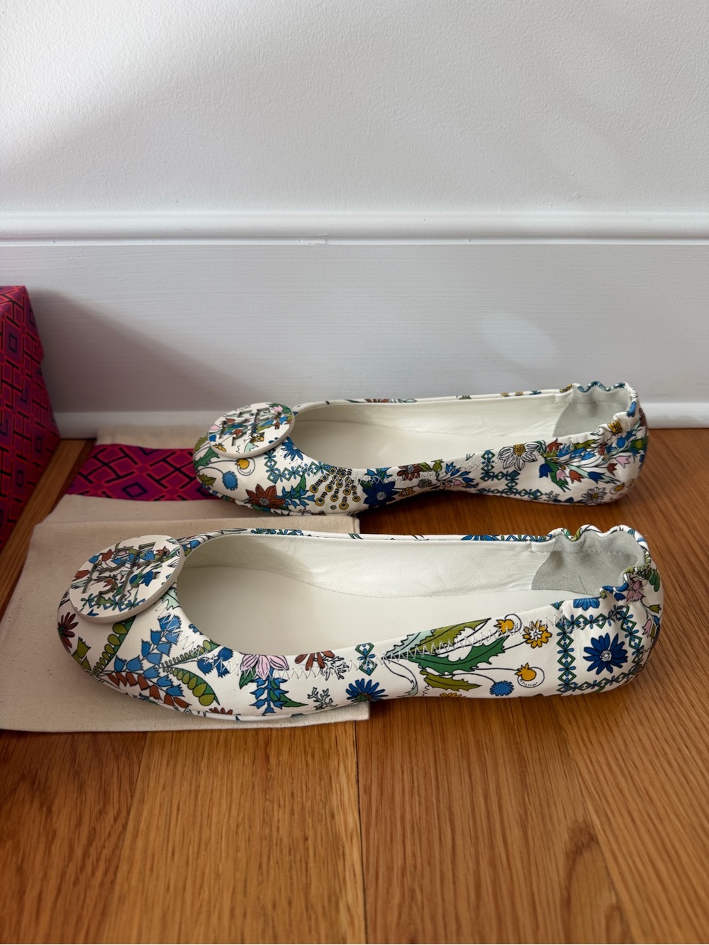 Tory Burch Printed Leather Ballet Flats - Picture 3 of 5